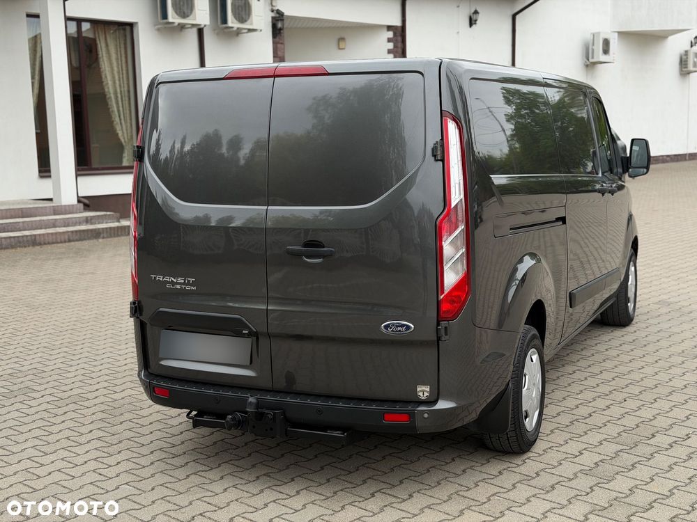 Ford TRANSIT CUSTOM - 16