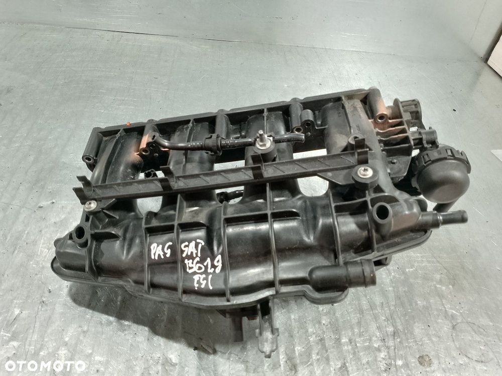 KOLEKTOR SSĄCY VW PASSAT B6 1019395S  06133185 1.8 TSI - 1
