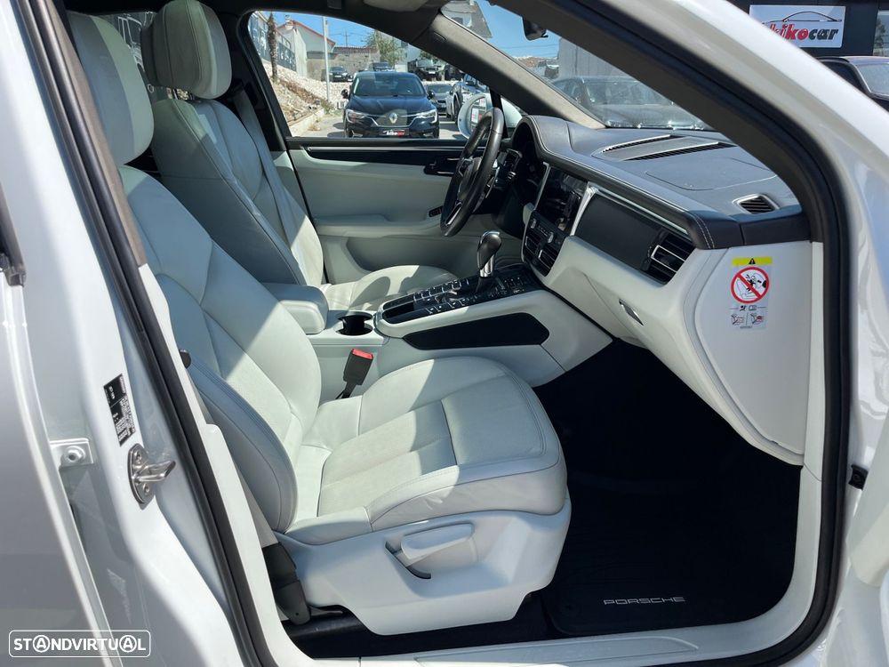Porsche Macan 2.0T - 59