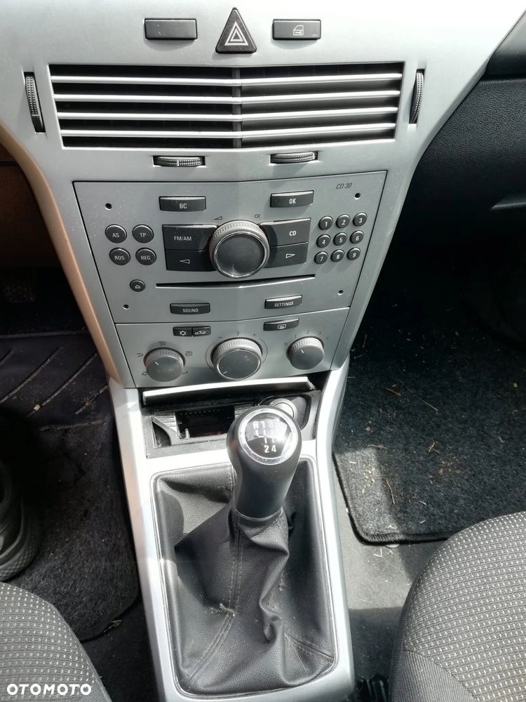 Opel Astra 1.4 NJoy - 9