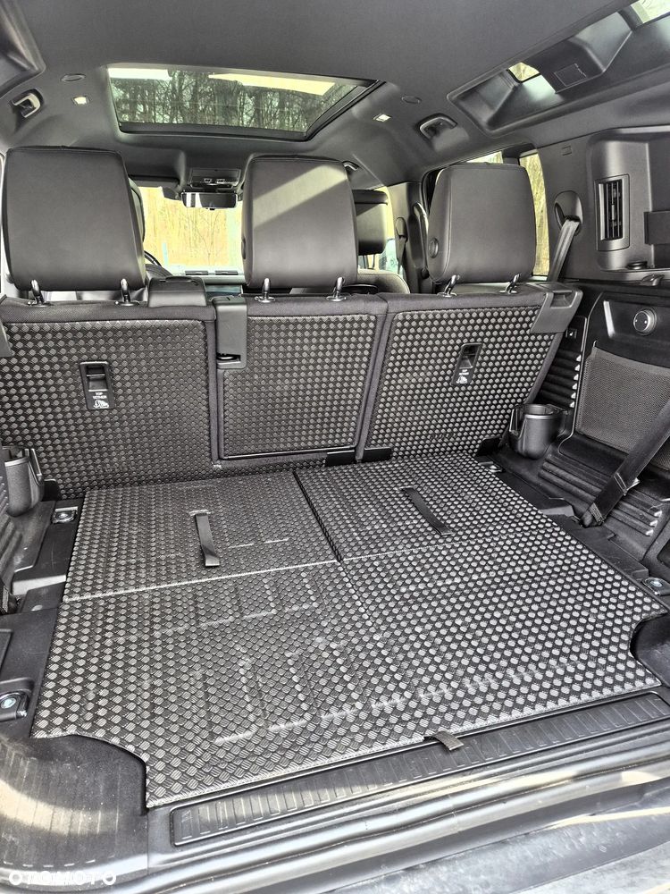 Land Rover Defender 3.0 P400 mHEV X - 17