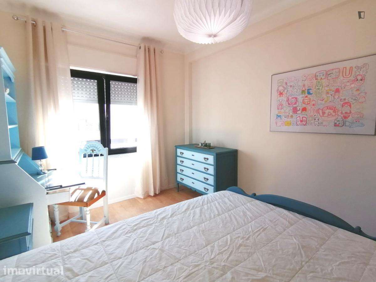Quarto - localizado em Santarem - Grande imagem: 3/8