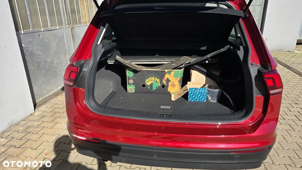 Volkswagen Tiguan - 13