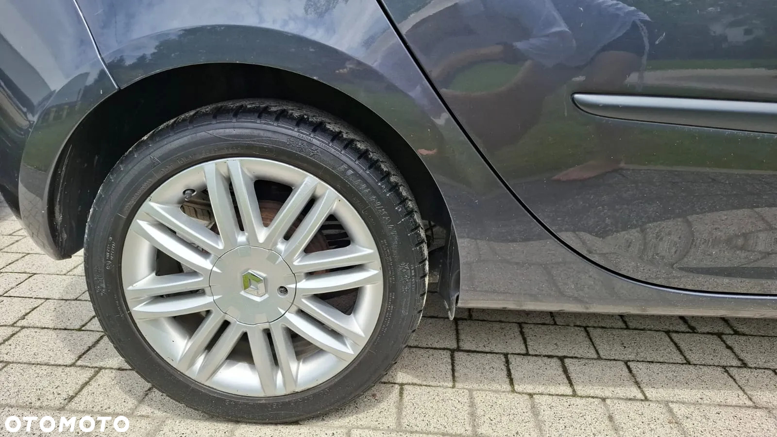 Renault Clio - 2