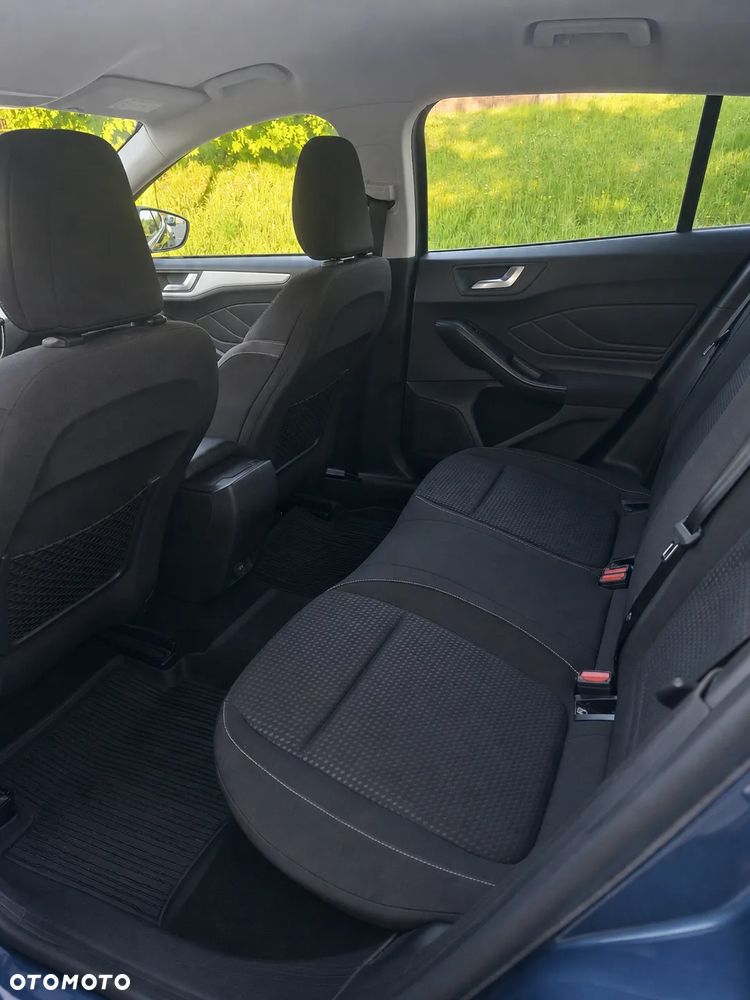 Ford Focus 1.0 EcoBoost Trend Edition Business - 6