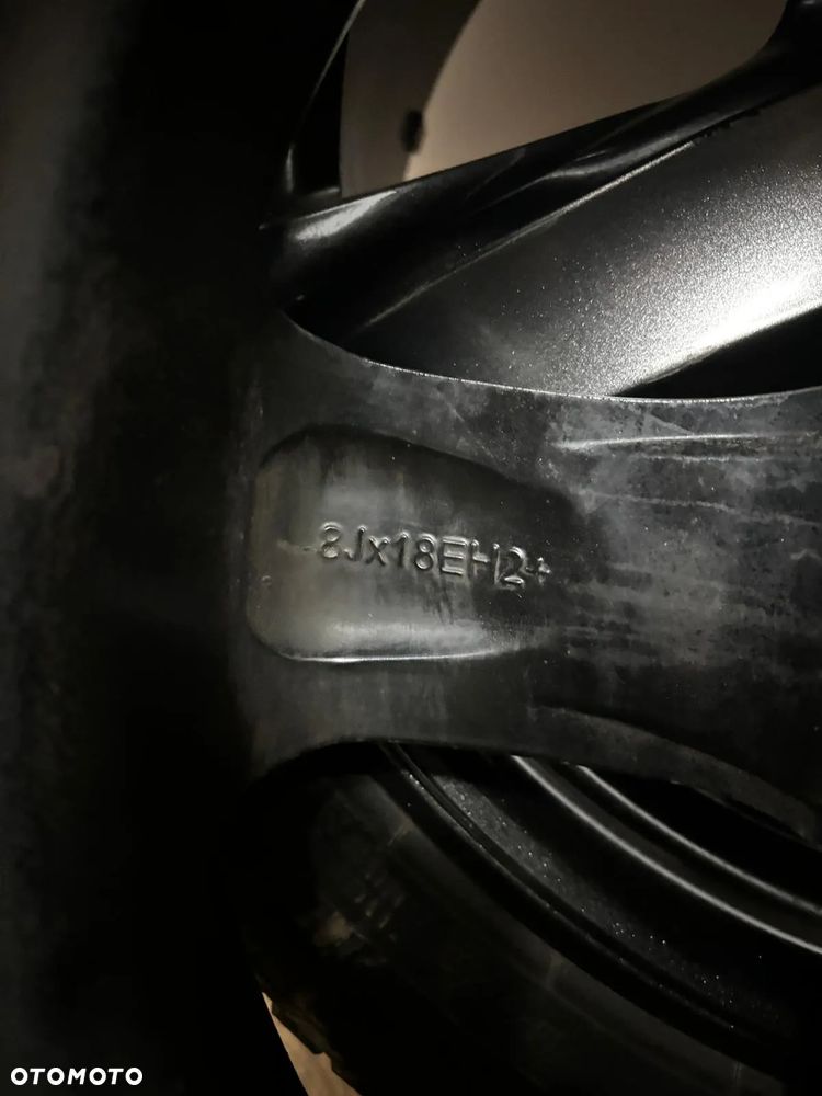 Koła zimowe Opel Insignia 8jx18EH2+ / Continental 235/45R18 - 2