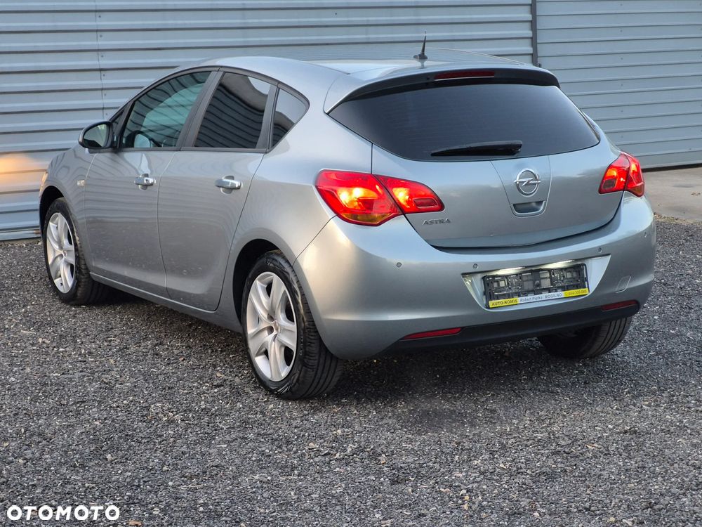 Opel Astra 1.6 Edition - 4