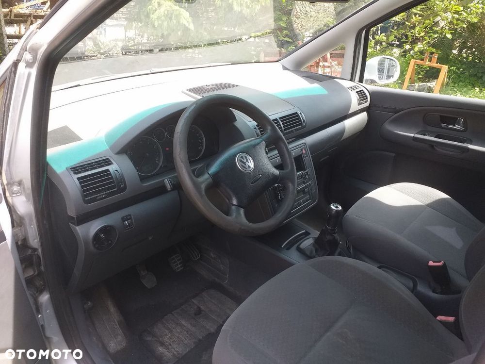 Volkswagen Sharan 2.8 V6 4Motion Comfortline - 5