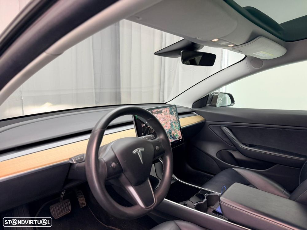 Tesla Model 3 Long-Range Dual Motor AWD - 21