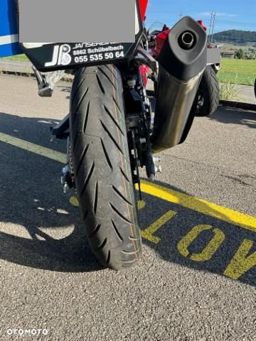 QJMOTOR SRK 125R - 6