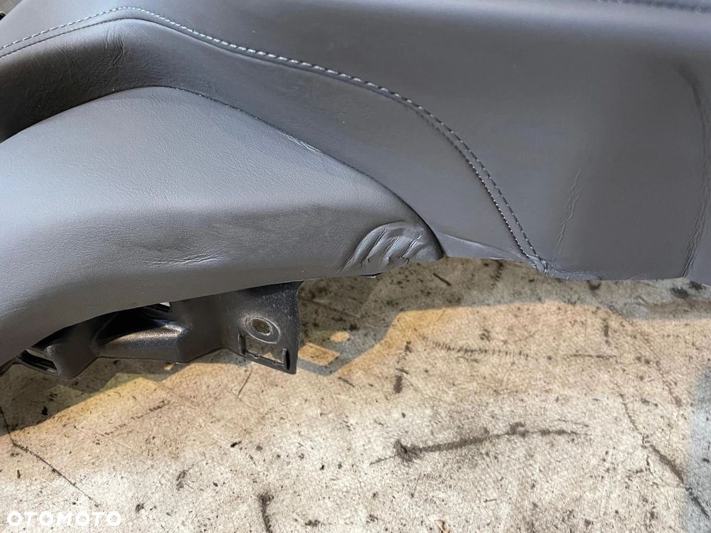 DESKA ROZDZIELCZA KOKPIT KONSOLA BMW 7 G70 LEDER ATLASGRAU HUD - 9