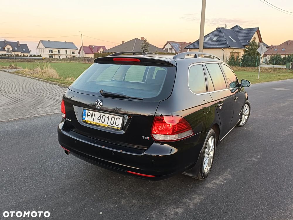 Volkswagen Golf 1.6 TDI DPF Comfortline - 30