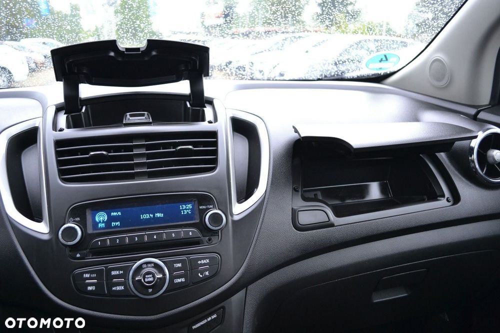 Chevrolet Trax - 23