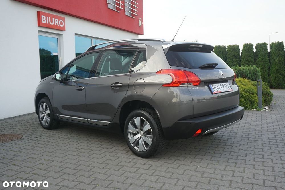 Peugeot 2008 1.6 BlueHDi Allure S&S - 34