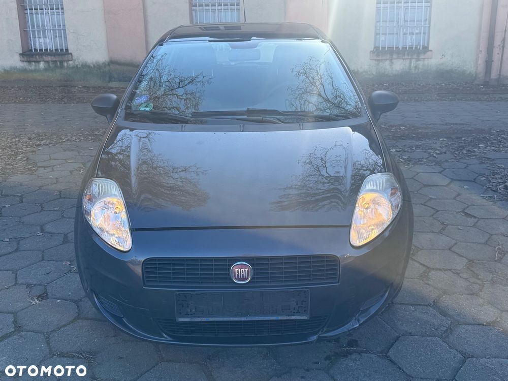Fiat Grande Punto - 2