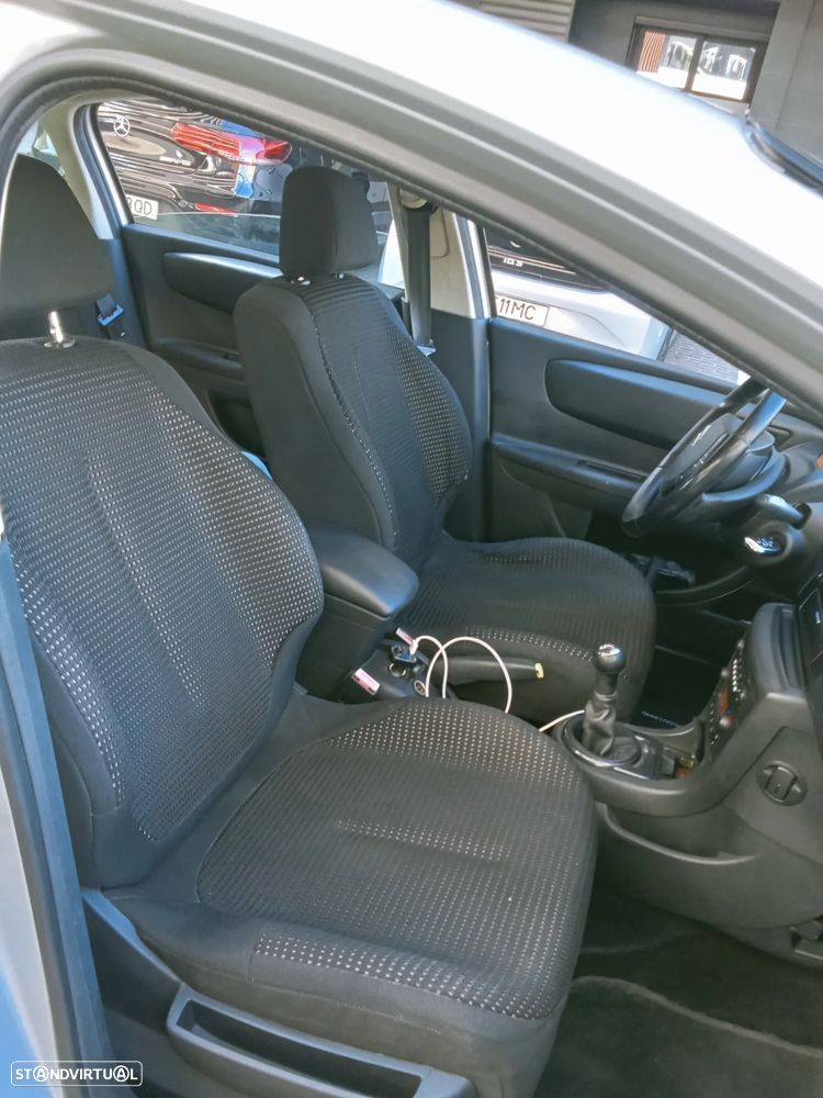 Citroën C4 1.6 HDi Exclusive - 10