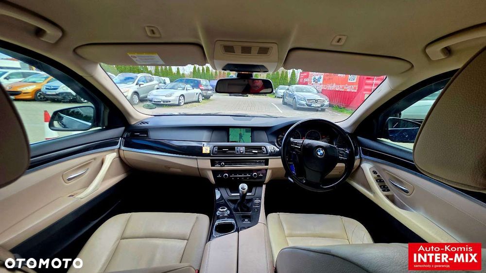 BMW Seria 5 520d - 27
