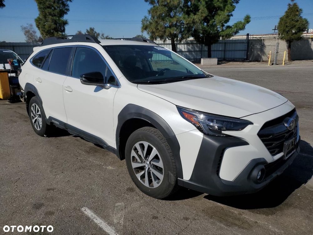 Subaru Outback 2.5i Lineartronic Edition Platinum Cross - 12