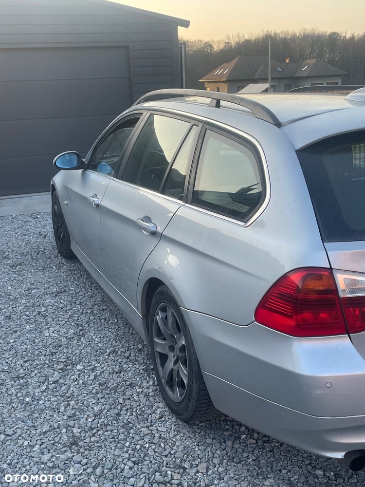 BMW Seria 3 ver-325i - 5