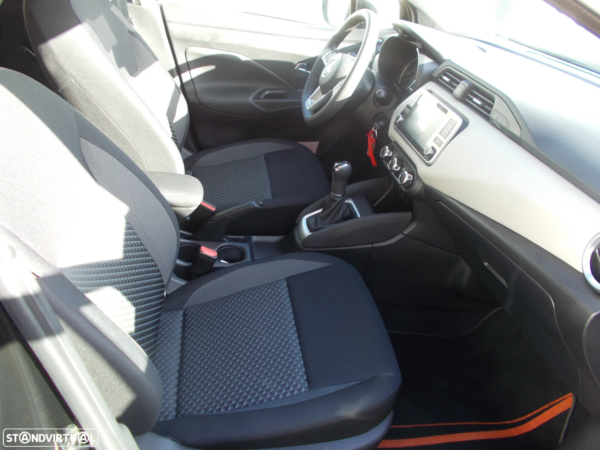 Nissan Micra 1.0 IG-T Acenta - 8