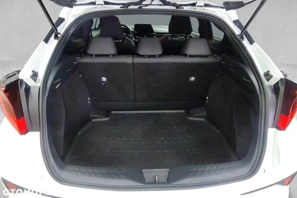 Toyota C-HR Lounge - 8