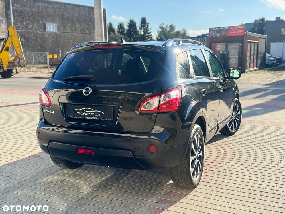 Nissan Qashqai 2.0 360 - 21