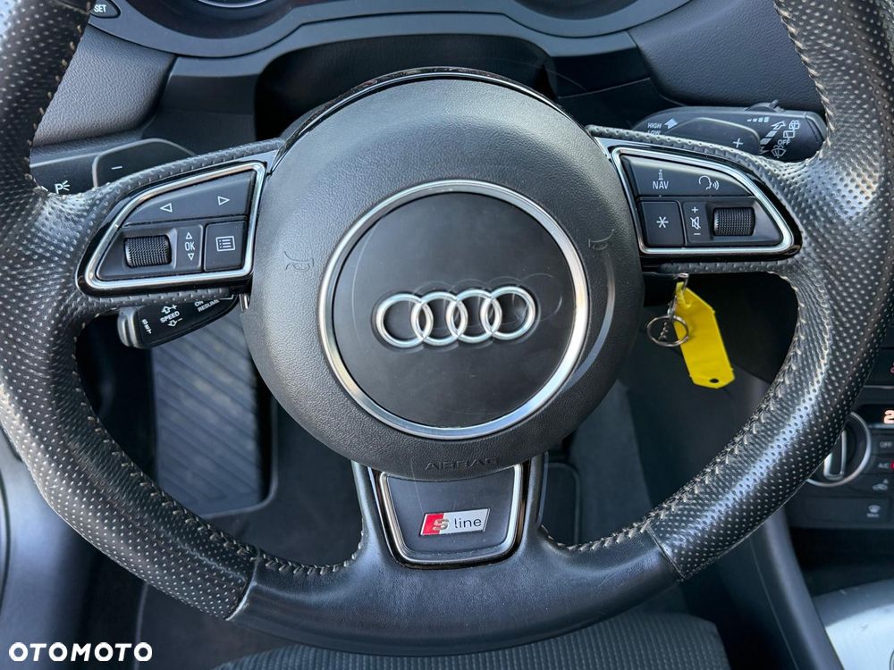 Audi Q3 1.4 TFSI Edycja Specjalna S tronic - 35