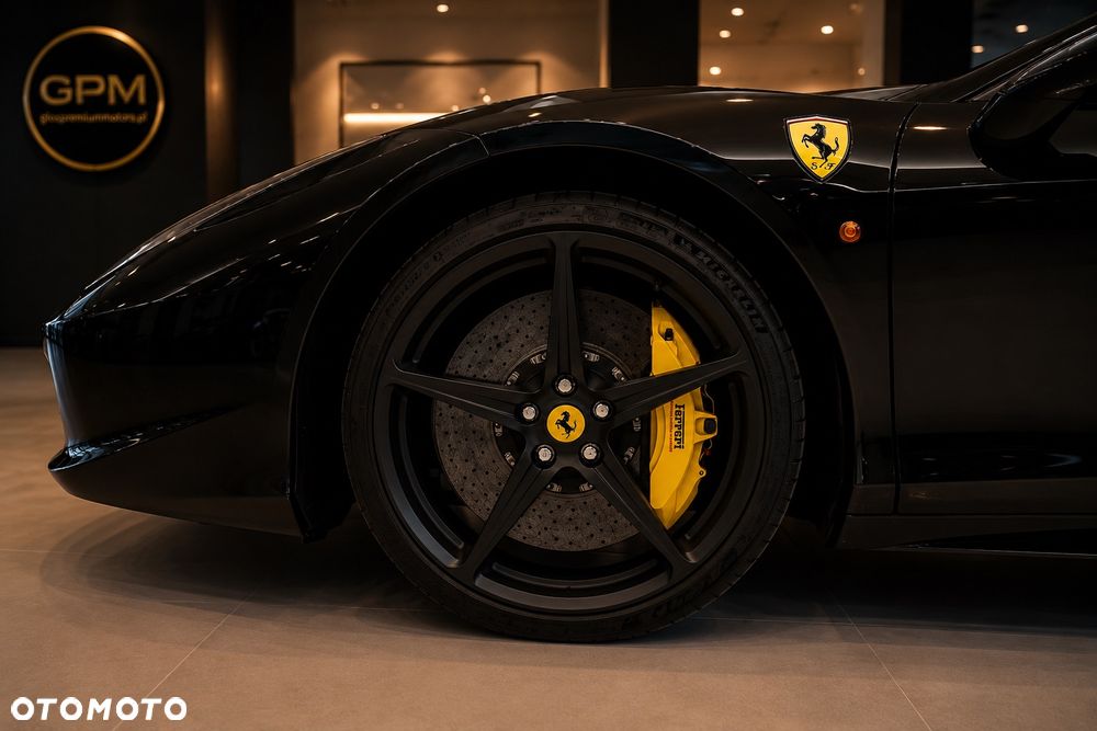 Ferrari 458 Italia - 6