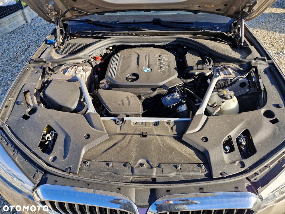 BMW Seria 5 520d xDrive Touring Luxury Line - 20