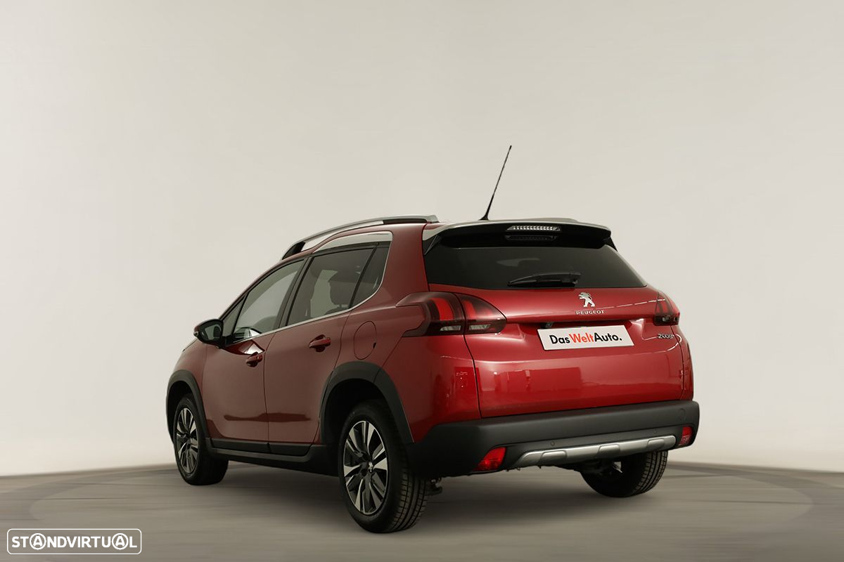 Peugeot 2008 1.2 PureTech Allure - 3