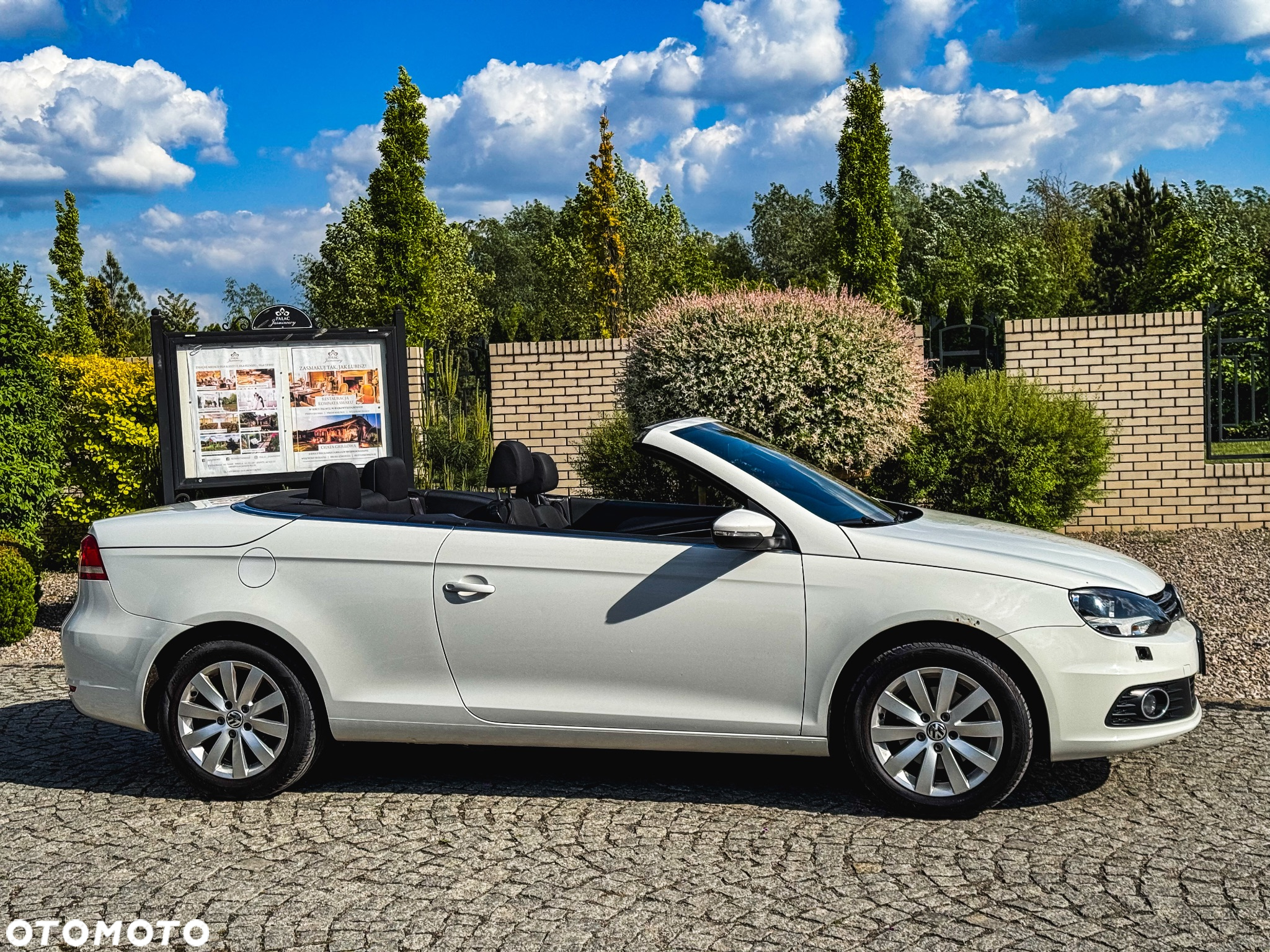 Volkswagen Eos 1.4 TSI BlueMotion Technology - 16