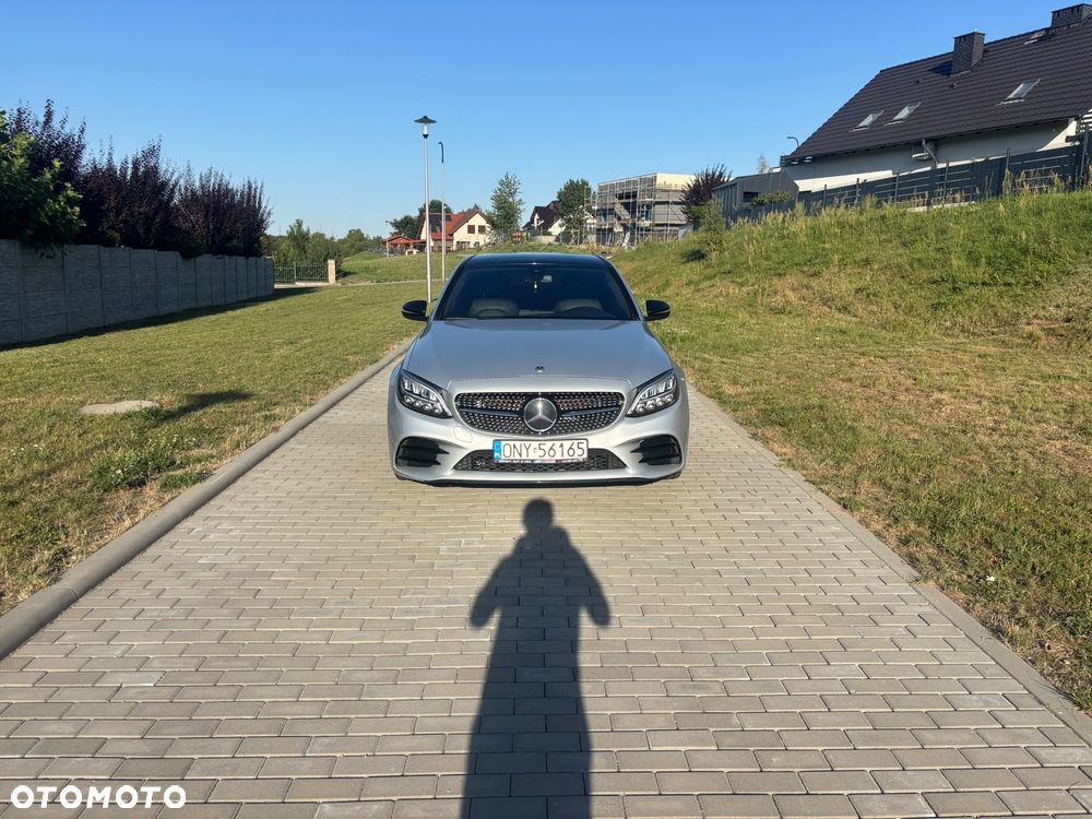 Mercedes-Benz Klasa C 300 9G-TRONIC - 7