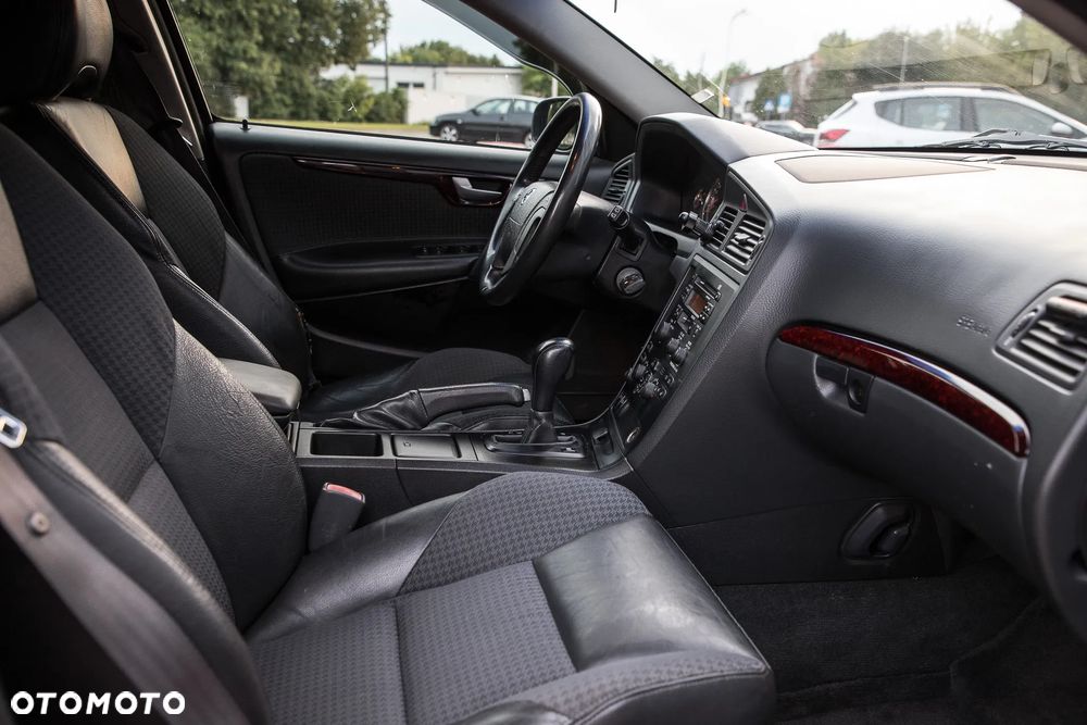 Volvo V70 2.4 Summum - 28
