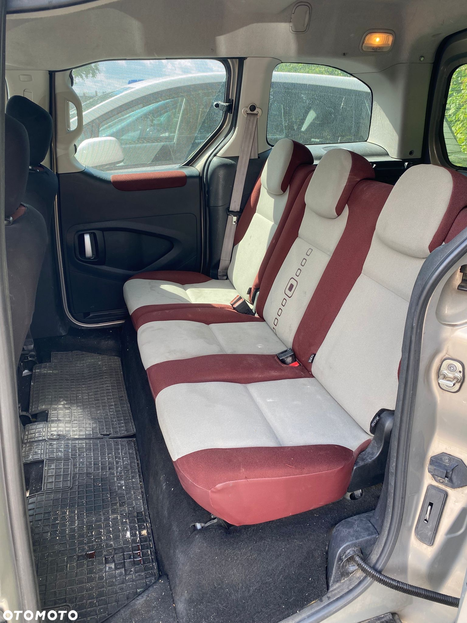 Citroën Berlingo 1.6 HDi Impress - 9