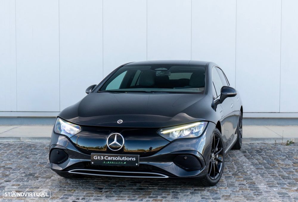 Mercedes-Benz EQE 300 Electric Art