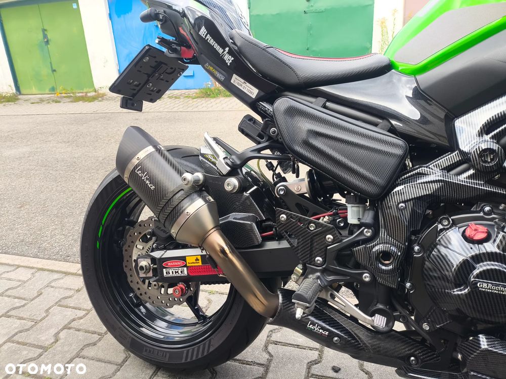Kawasaki Z 900 - 13