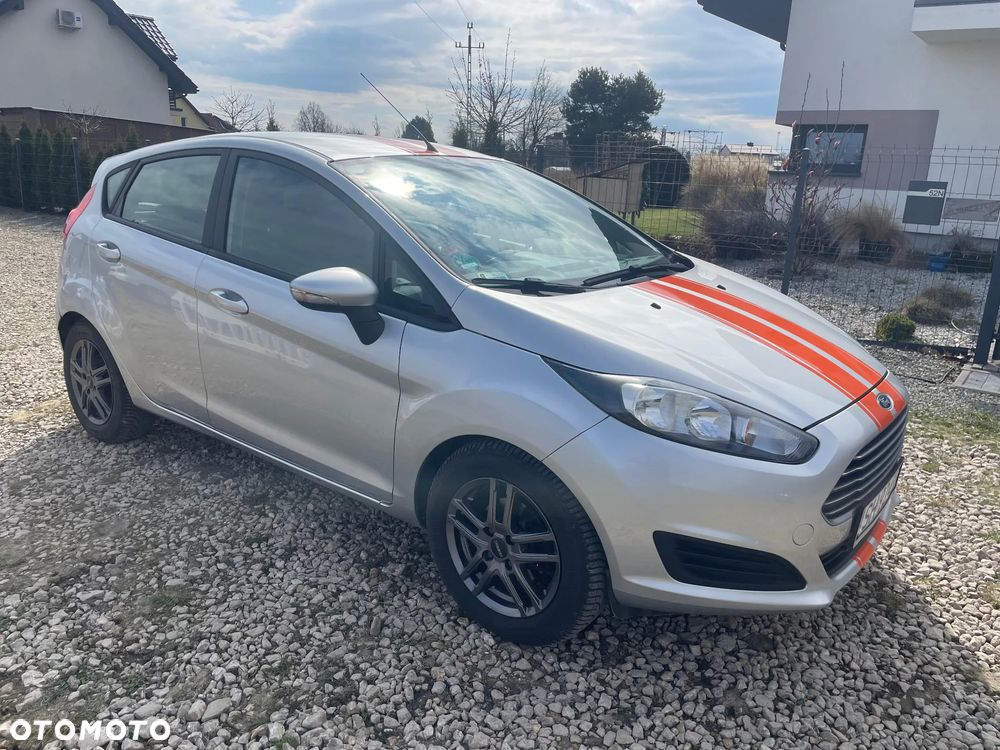 Ford Fiesta - 2