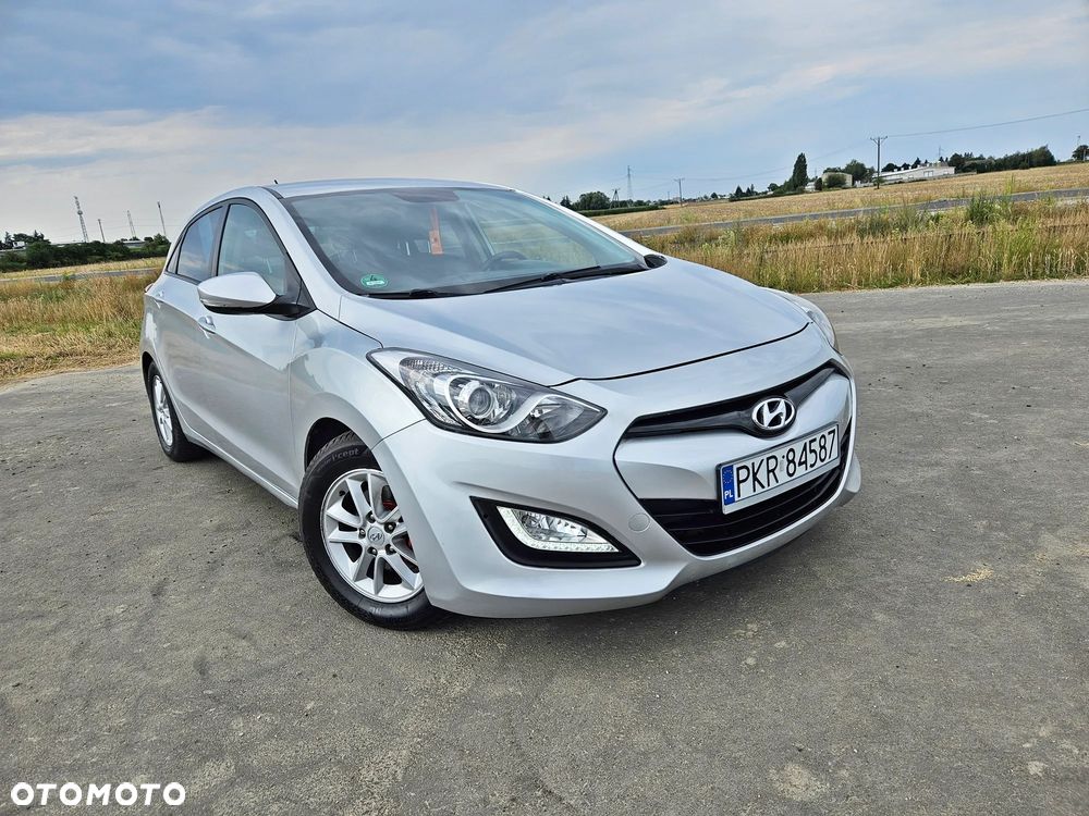 Hyundai i30 1.6 Automatik Style - 3