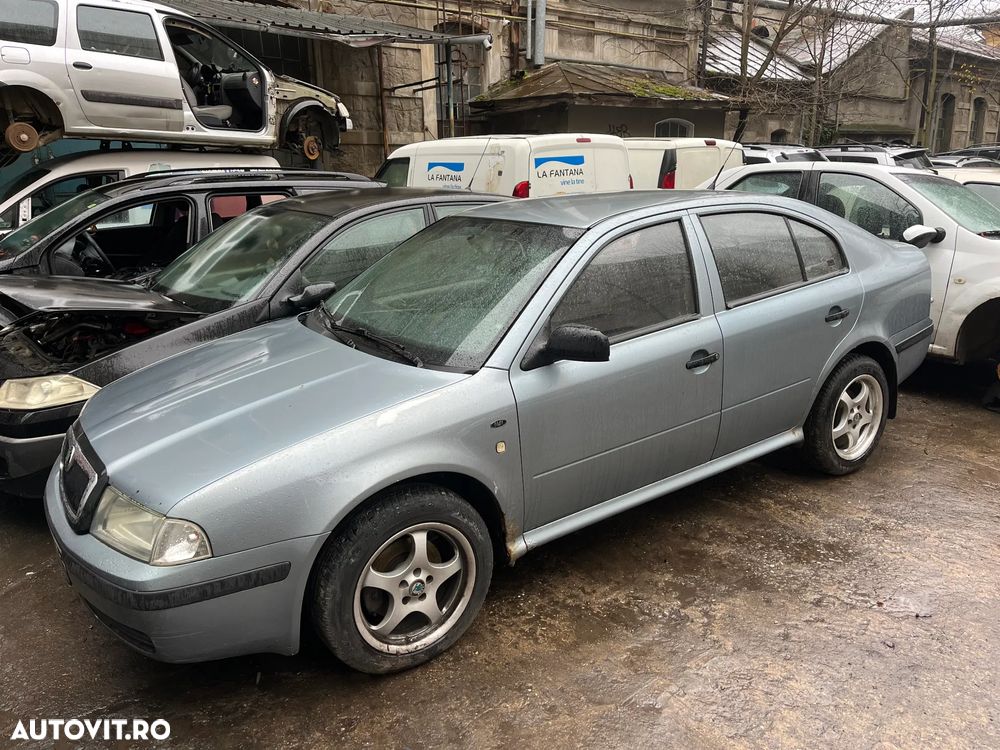 Dezmembrez Skoda Octavia 1 tour 2003 gri bleo 1,9 ALH - 3