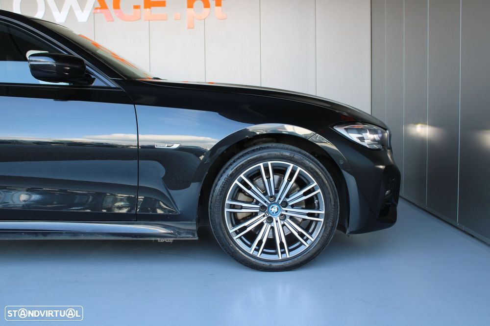 BMW 320 e Pack M Auto - 22