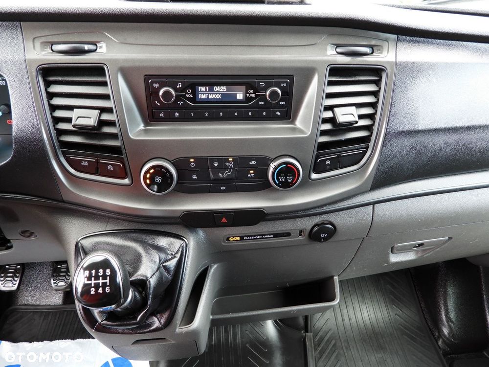 Ford TRANSIT  KONTENER WINDA 8 PALET TEMPOMAT LEDY KLIMATYZACJA  130KM - 33
