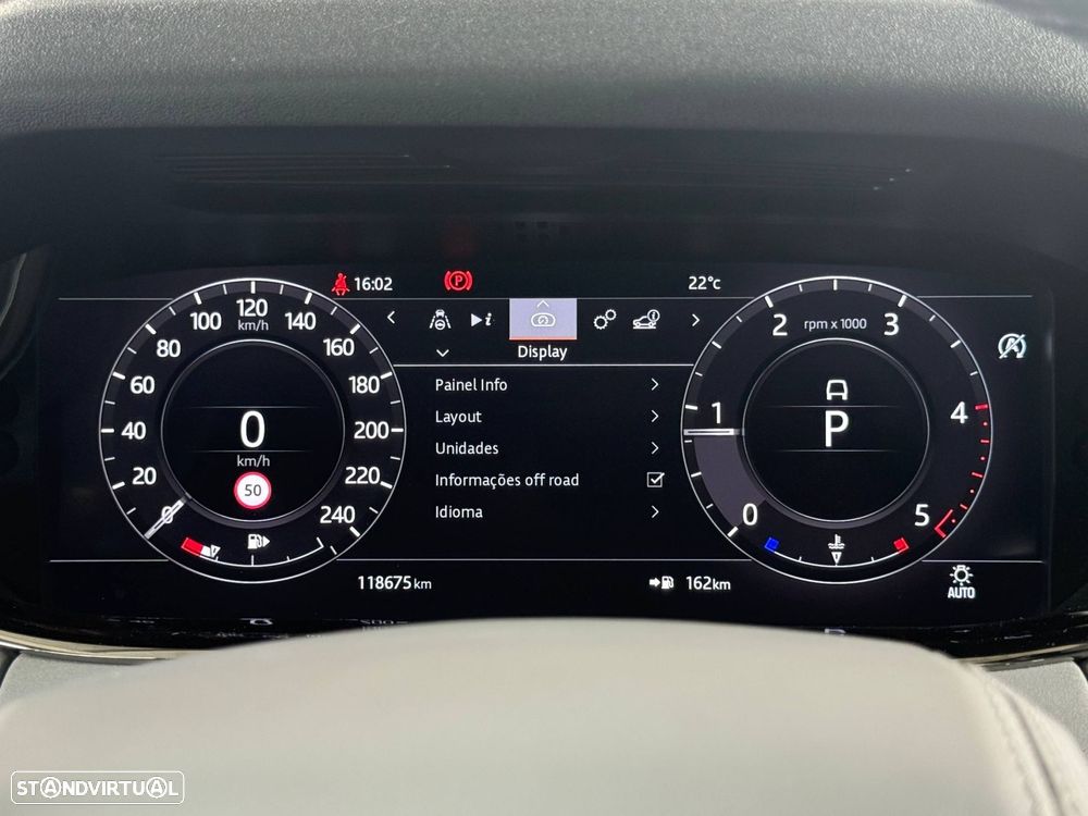Land Rover Range Rover Evoque 2.0 D150 AWD R-Dynamic SE Auto - 61