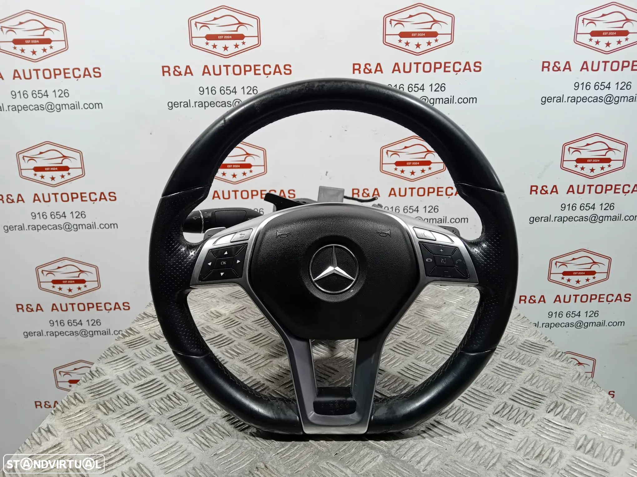 Volante Mercedes Class C W204 AMG Original - 5
