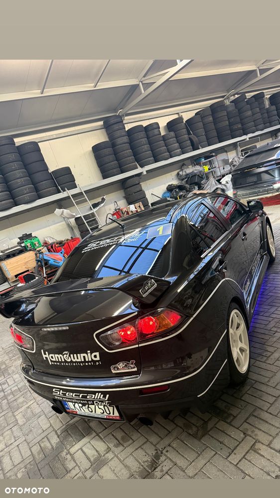 Mitsubishi Lancer Evolution - 10