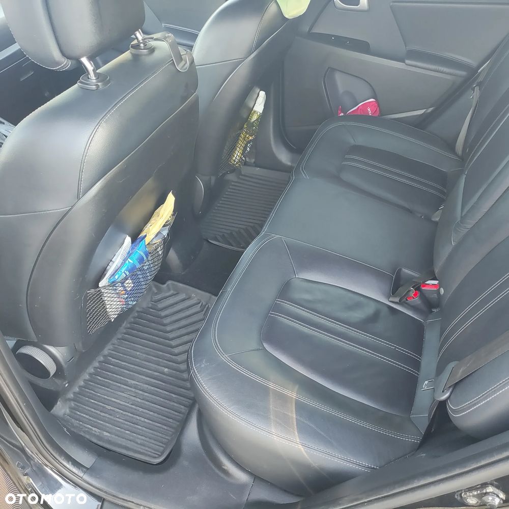 Kia Sportage 2.0 CRDI XL - 18