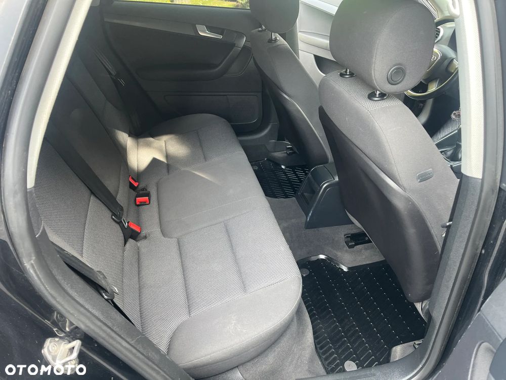 Audi A3 Sportback 1.9 TDI DPF Attraction - 16