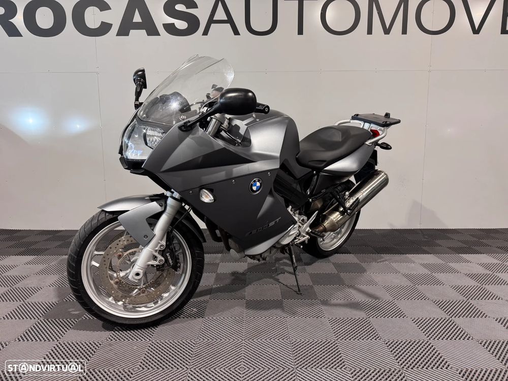 BMW F 800 ST - 9