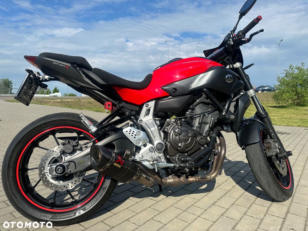 Yamaha MT - 6