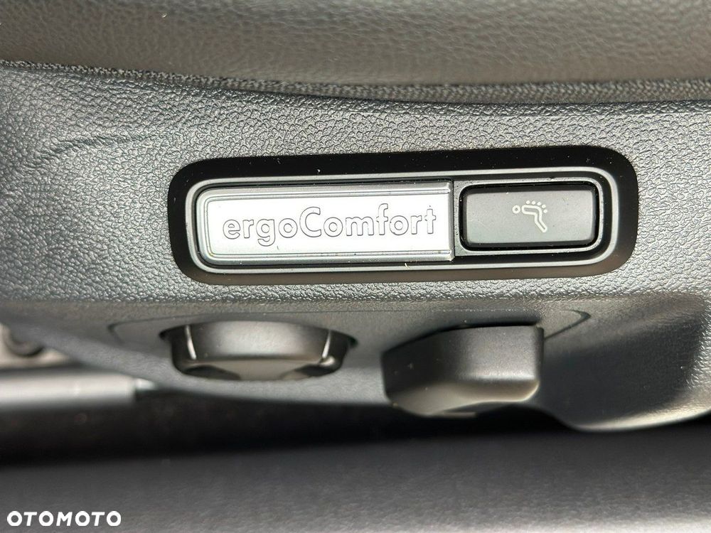 Volkswagen Arteon 2.0 TDI SCR DSG Elegance - 22