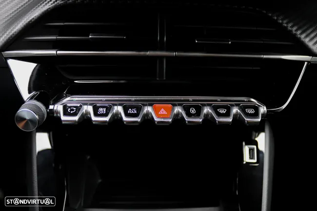 Peugeot 208 1.2 PureTech Active Pack - 12